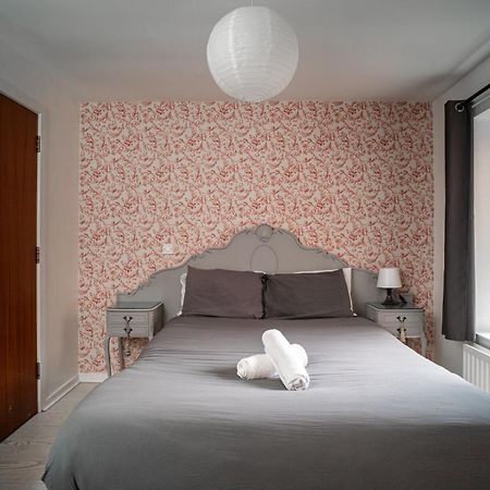 3 Bedroom Central Apartment In Belfast City Centre 外观 照片